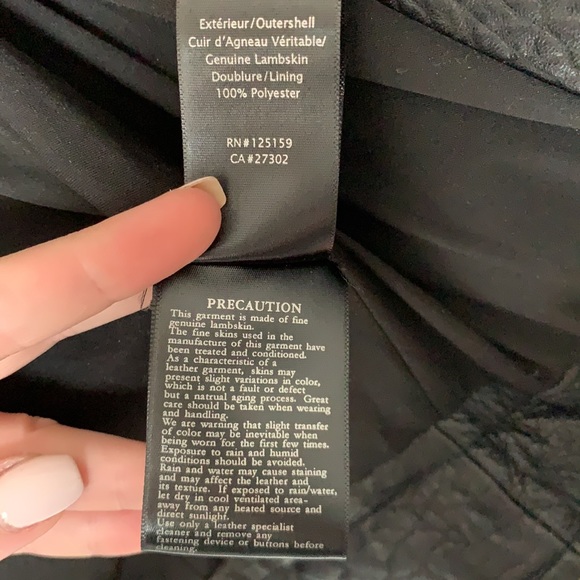 ✨SOLD✨ Mackage - Rumer Leather Jacket - Picture 4 of 11